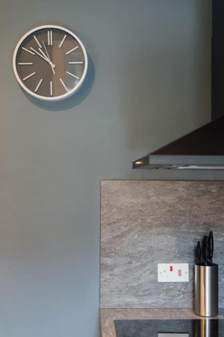 Stylish Stirling Apartment - Free Parking Ngoại thất bức ảnh