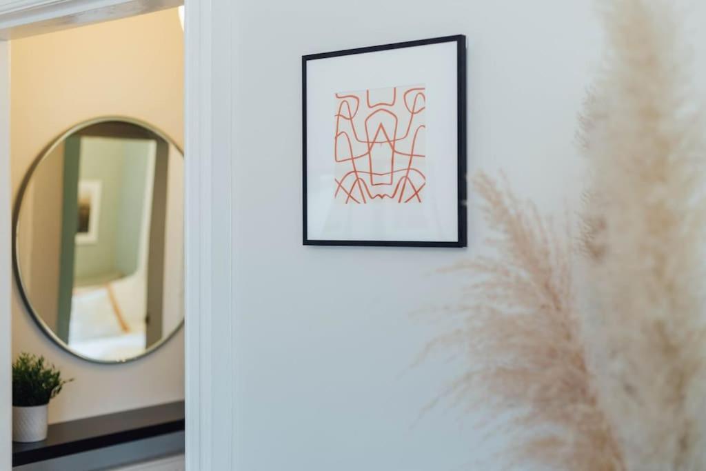 Stylish Stirling Apartment - Free Parking Ngoại thất bức ảnh
