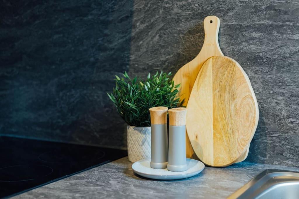 Stylish Stirling Apartment - Free Parking Ngoại thất bức ảnh