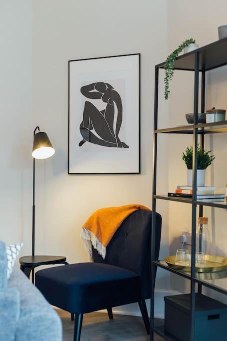 Stylish Stirling Apartment - Free Parking Ngoại thất bức ảnh
